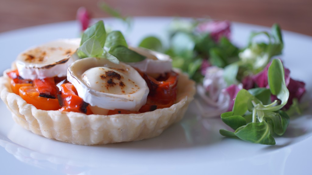 Roasted vegetable and goats cheese tarts with pesto vinaigrette Algarve Kitchen AngelsAlgarve