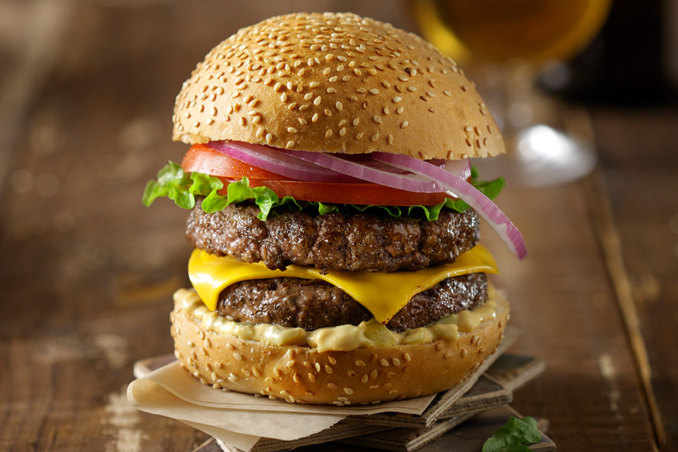 Classic American Beef Burger Recipe at Stacy Ito blog